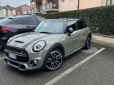 Usata Mini Cooper SD Business 170 CV (125 kW) 2019 Verde Utilitaria