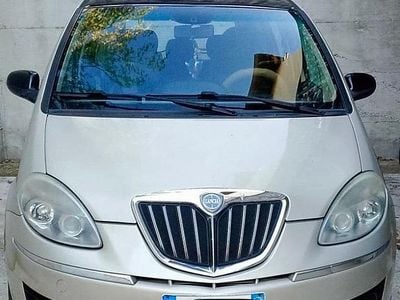 Usata Lancia Musa 95 CV (69 kW) 2011 Monovolume