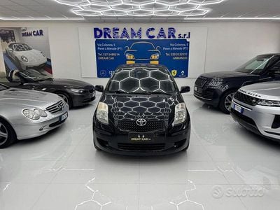 Usata Toyota Yaris 69 CV (50 kW) 2008 Nero Berlina