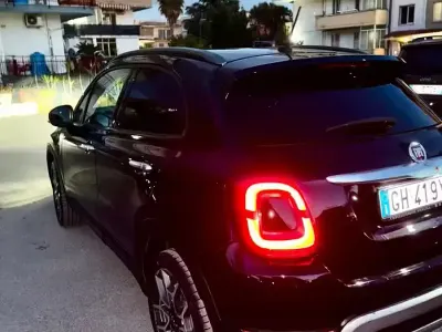 Begagnad Fiat 500X Cross 95 HK (69 kW) 2022 Svart SUV