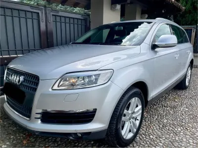 Usata Audi Q7 233 CV (171 kW) 2006 Argento SUV