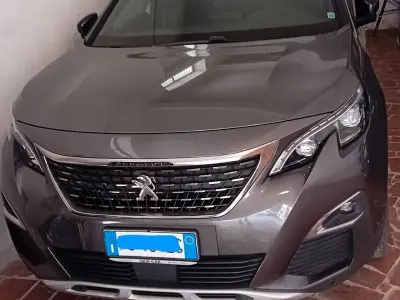 Usata Peugeot 5008