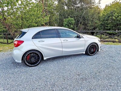 Usata Mercedes A45 AMG AMG 360 CV (264 kW) 2015 Grigio Berlina