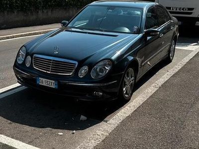 Mercedes E280