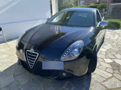 Usata Alfa Romeo Giulietta 120 CV (88 kW) 2013 Nero Utilitaria