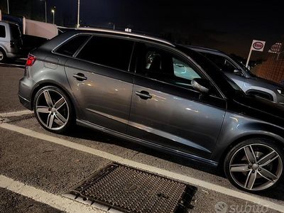 Usata Audi A3 Sportback Sport 2019 Grigio Utilitaria