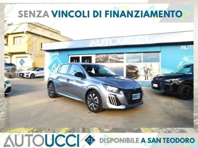 Usata Peugeot 208 Active 101 CV (74 kW) 2024 Grigio artense Utilitaria