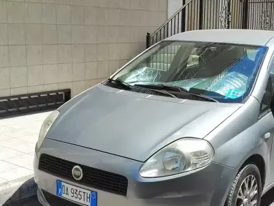 Usata Fiat Grande Punto 75 CV (55 kW) 2006 Utilitaria