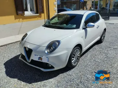 Gebraucht Alfa Romeo MiTo 77 PS (56 kW) 2018 Weiß Kleinwagen
