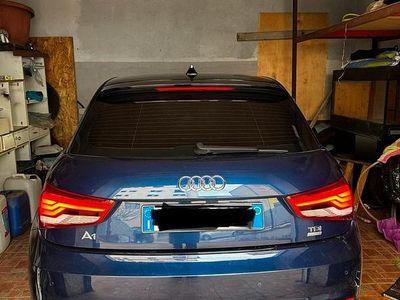 Usata Audi A1 90 CV (66 kW) 2017 Blu Utilitaria