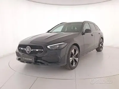 Usata Mercedes C220 Premium 200 CV (147 kW) 2022 Nero Station wagon