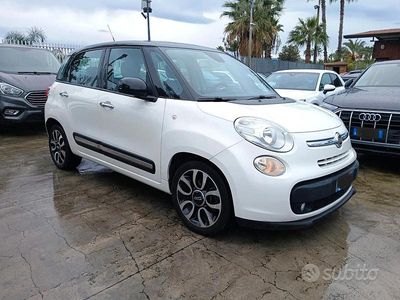 Usata Fiat 500L Lounge 85 CV (62 kW) 2012 Bianco Monovolume