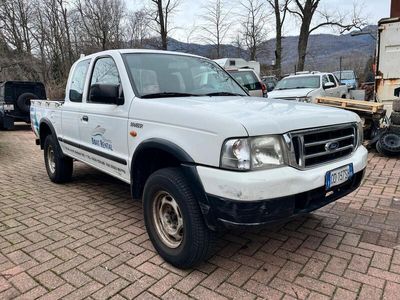 usata Ford Ranger 2.5 td supercab IVA DEDUCIBILE