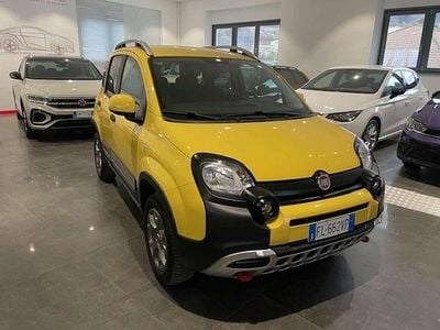 Usata Fiat Panda Cross Cross 95 CV (69 kW) 2017 Giallo Utilitaria