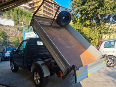 Usata Land Rover Range Rover 136 CV (100 kW) 1996 Nero SUV