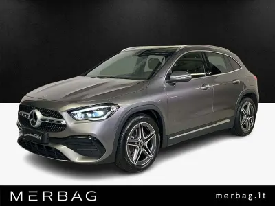 Usata Mercedes GLA250 Premium 224 CV (164 kW) 2022 Grigio SUV