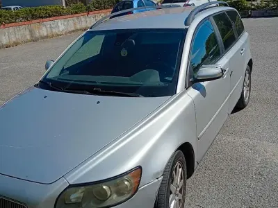 Usata Volvo V50 101 CV (74 kW) 2006 Grigio Station wagon