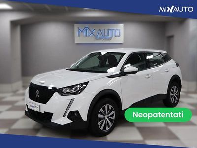 Usata Peugeot 2008 Active 102 CV (75 kW) 2020 Bianco SUV