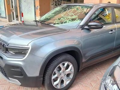 Usado Jeep Avenger Altitude 101 CV (74 kW) 2024 Gris SUV