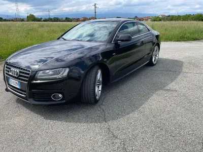 Usata Audi A5 170 CV (125 kW) 2010 Nero Coupé