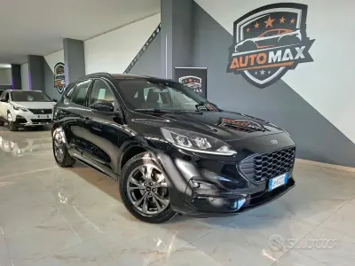 Usata Ford Kuga ST-Line 120 CV (88 kW) 2022 Nero SUV
