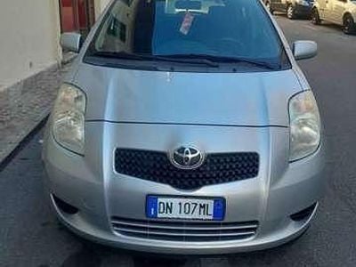Usata 2003 Toyota Yaris Sol Berlina | 2500 € (Buon prezzo)