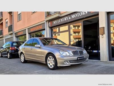 Argento Usata 2005 Mercedes C220 Elegance Berlina | 5450 € (Molto cara)