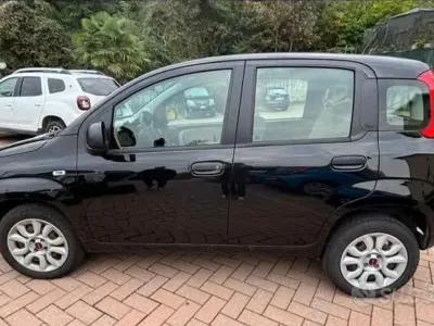 Usata Fiat Panda Easy 80 CV (58 kW) 2015 Nero Utilitaria