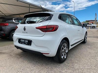 Usata Renault Clio V Business 86 CV (63 kW) 2020 Bianco Berlina