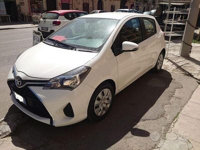 Usata Toyota Yaris Cool 2017 Bianco Utilitaria