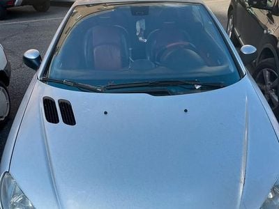 Usata Peugeot 206 CC 2011 Grigio Cabrio