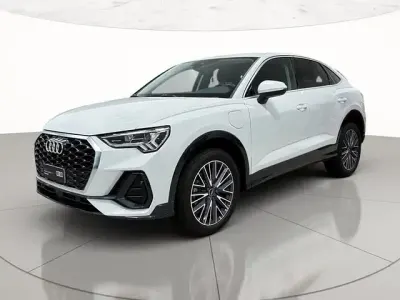 Usata Audi Q3 Sportback Business Plus 245 CV (180 kW) 2024 Bianco ghiaccio metallizzato SUV