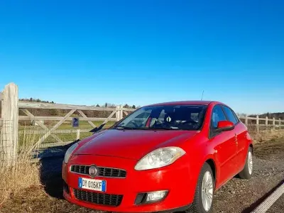 Usata Fiat Bravo 90 CV (66 kW) 2009 Utilitaria