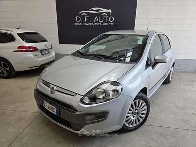 Usata Fiat Punto Evo Dynamic 75 CV (55 kW) 2010 Bianco Utilitaria