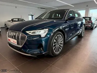 Usata Audi e-tron Business 300 kW (408 CV) 2021 Blu galassia metallizzato SUV
