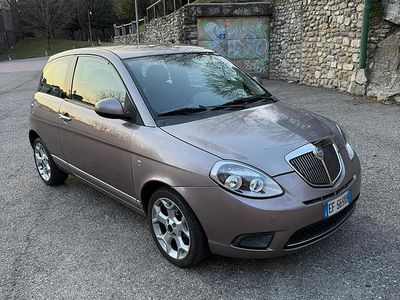 Usata Lancia Ypsilon 2011 Utilitaria