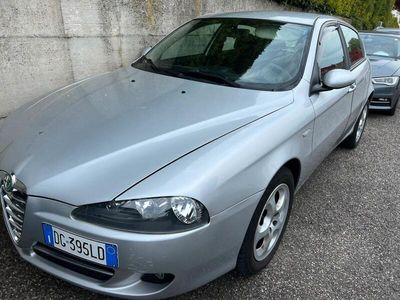 usata Alfa Romeo 147 1475p 1.6 ts 16v Distinctive c/esp 105cv