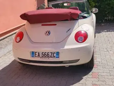 Usata VW New Beetle Edition 102 CV (75 kW) 2010 Utilitaria