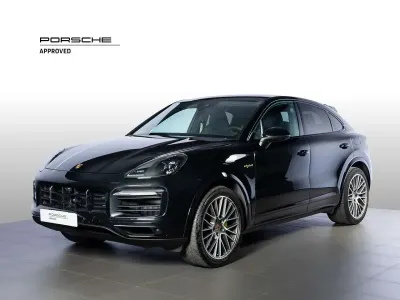 Usata Porsche Cayenne 462 CV (339 kW) 2023 Nero cromite metallizzato SUV