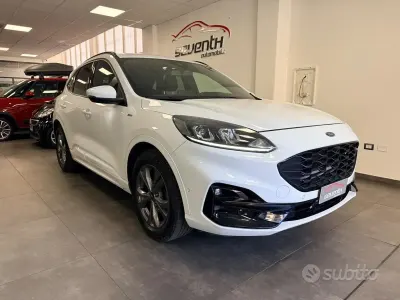 Usata Ford Kuga ST-Line X 120 CV (88 kW) 2020 Bianco SUV