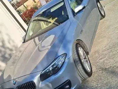 Usata BMW 520 Luxury Line 190 CV (139 kW) 2017 Station wagon