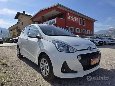 Usata Hyundai i10 67 CV (49 kW) 2018 Bianco Utilitaria