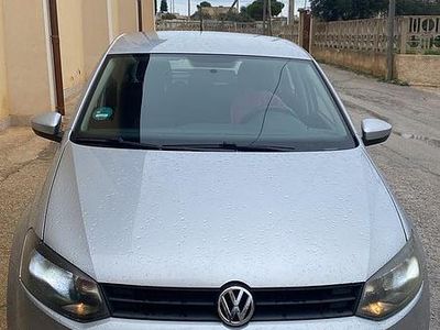 Usata VW Polo 75 CV (55 kW) 2010 Grigio Berlina