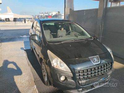 Usata Peugeot 3008 2011 Nero Station wagon