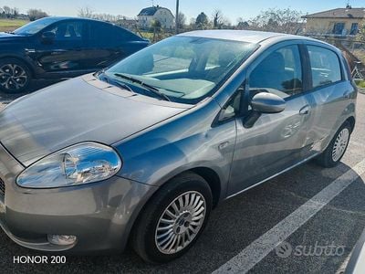 Usata Fiat Grande Punto 75 CV (55 kW) 2009 Grigio Utilitaria