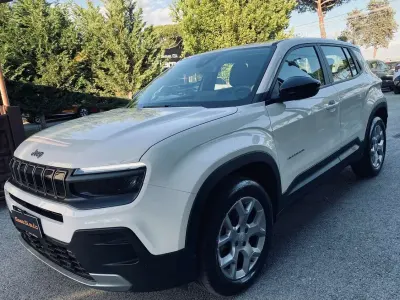 Usata Jeep Avenger 101 CV (74 kW) 2024 Bianco SUV