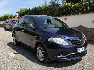 Usata Lancia Ypsilon