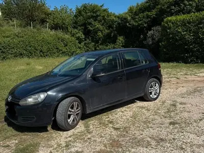 Usata VW Golf VI 102 CV (75 kW) 2009 Nero Utilitaria