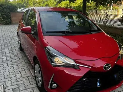 Usata Toyota Yaris 65 CV (47 kW) 2018 Utilitaria