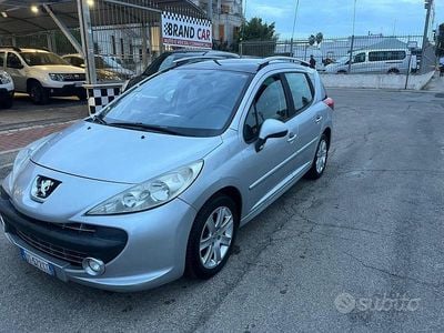 Usata Peugeot 207 90 CV (66 kW) 2009 Grigio Station wagon